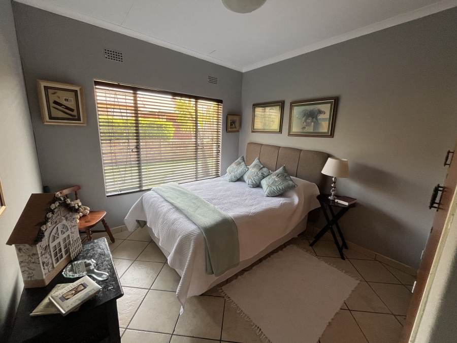To Let 3 Bedroom Property for Rent in Geelhoutpark North West